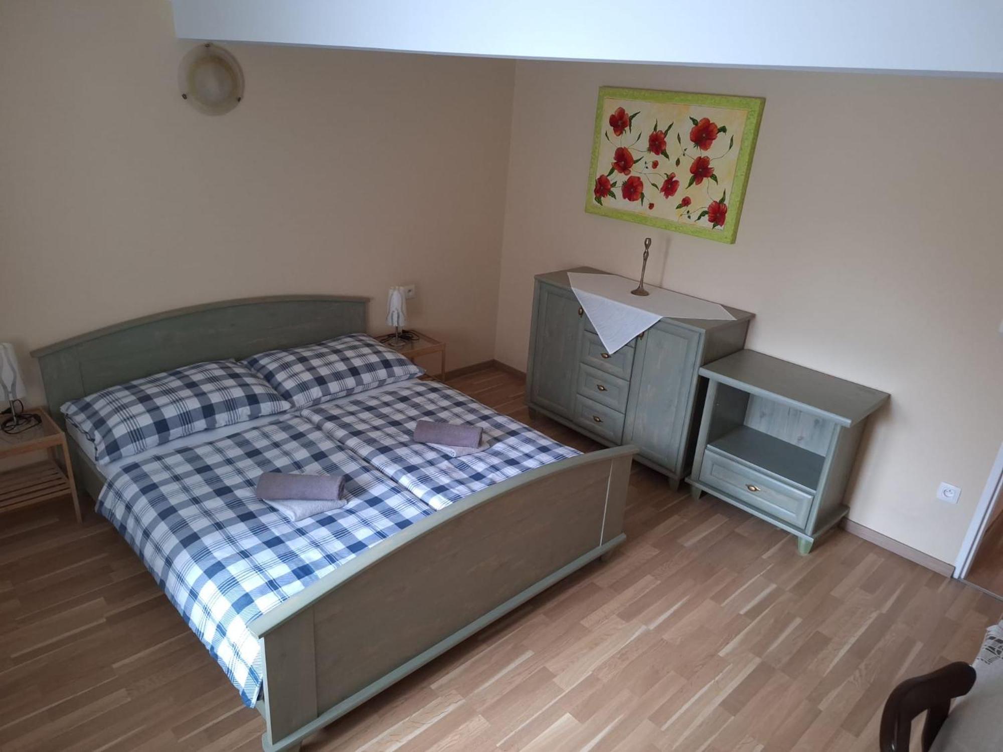 Star Apartments Piestany Bagian luar foto