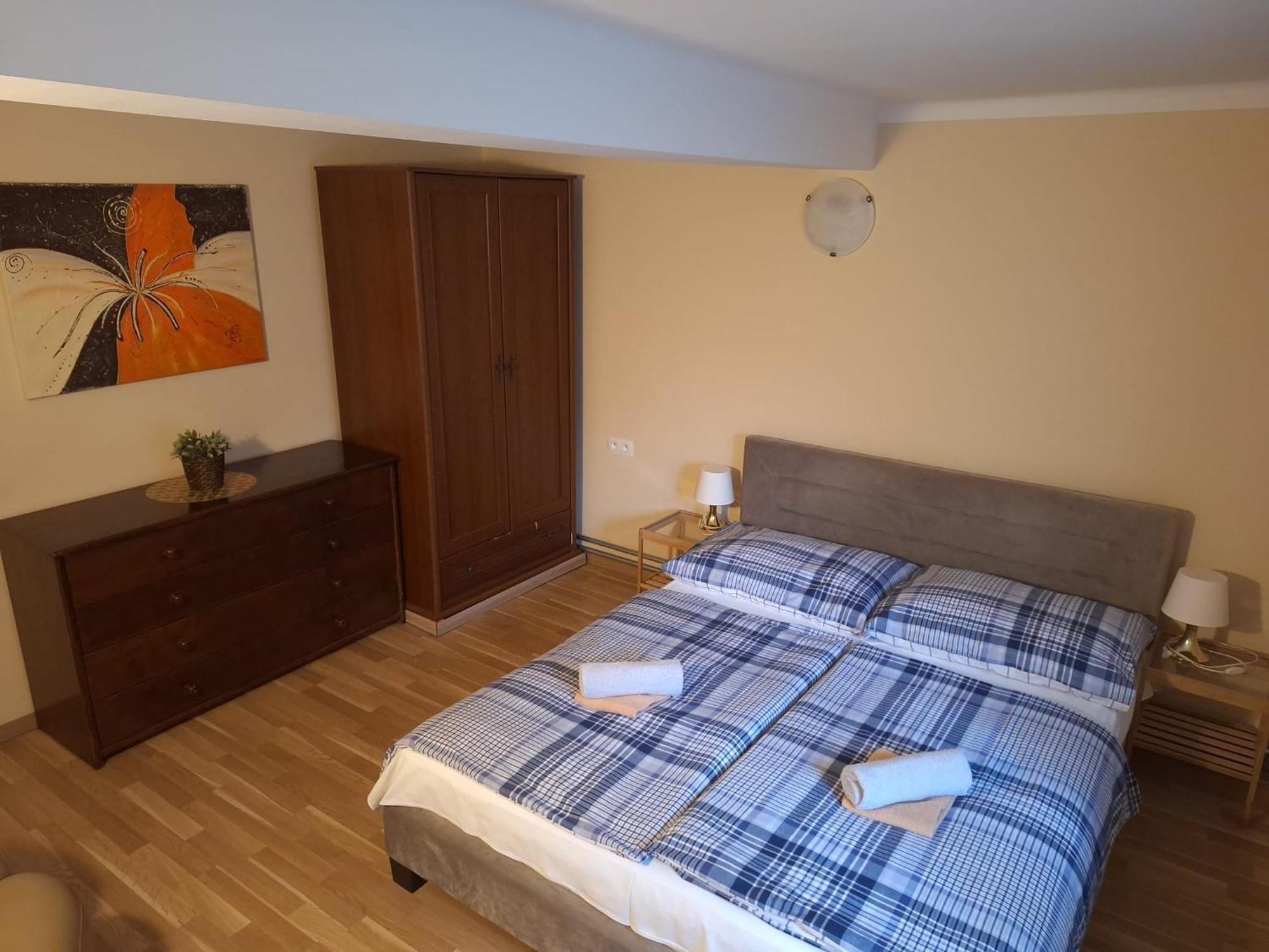 Star Apartments Piestany Bagian luar foto